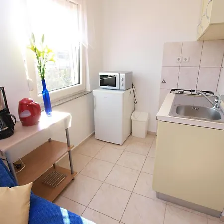 Fuer 4 Personen Ca 32 Qm In Fazana-surida, Istrien Istrische Riviera Apartment *